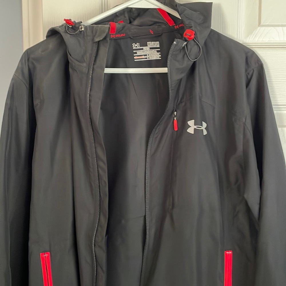 Under armour lightweight mens running jacket